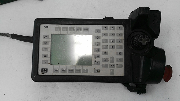 ABB 示教器 TPU2 03.jpg
